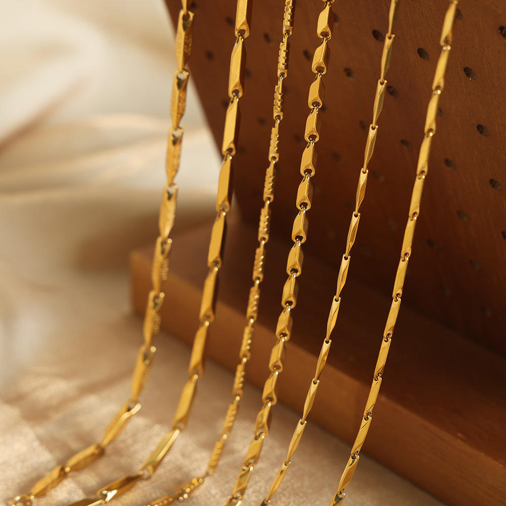 Chic Minimalist Waterproof Melon Seed Chain Mix Color Choker Necklace